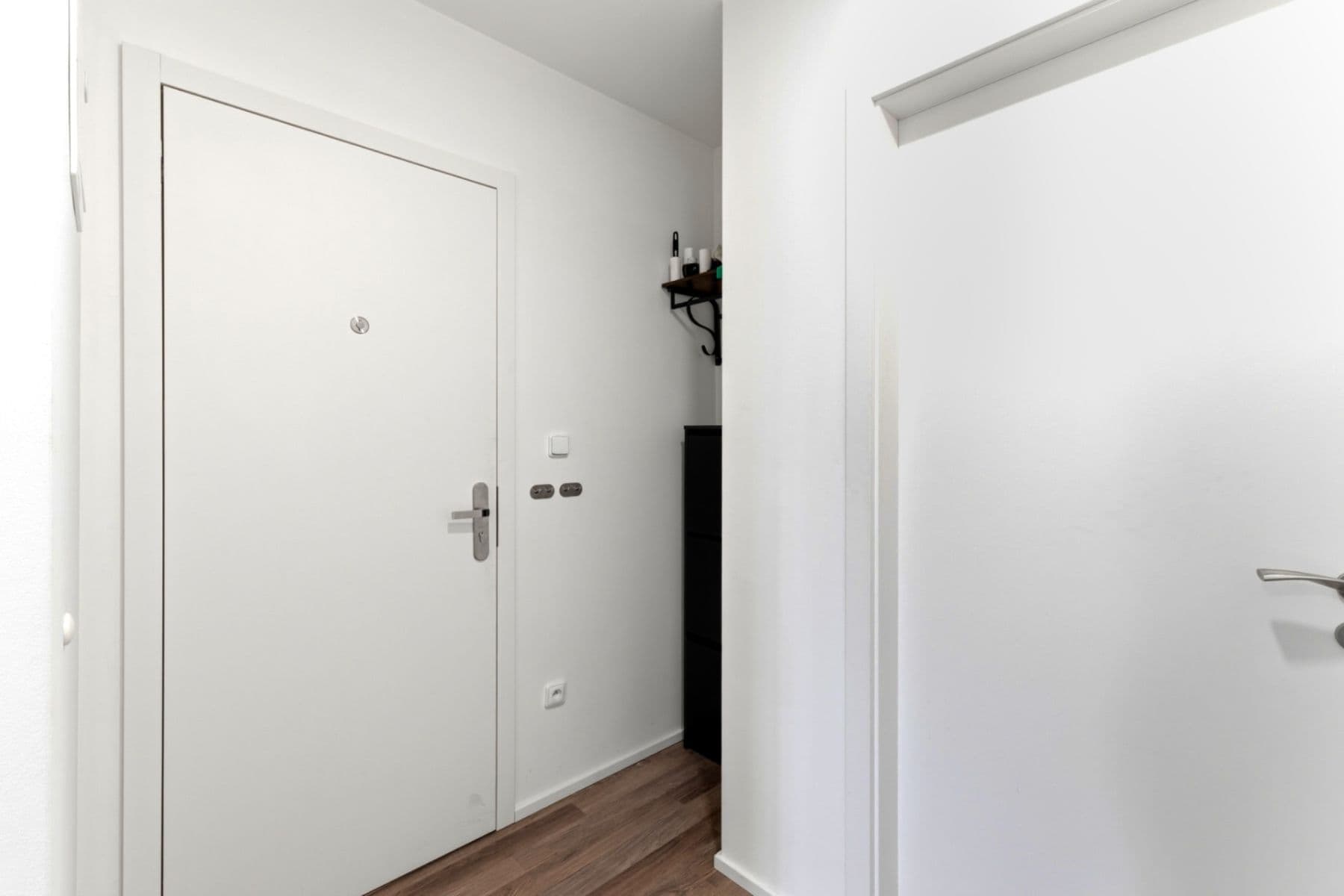 Prenájom bytu 3-izbový 67 m², Žalanského, Praha, Praha Prenájom bytu 3-izbový 67 m², Žalanského, Praha, Praha
