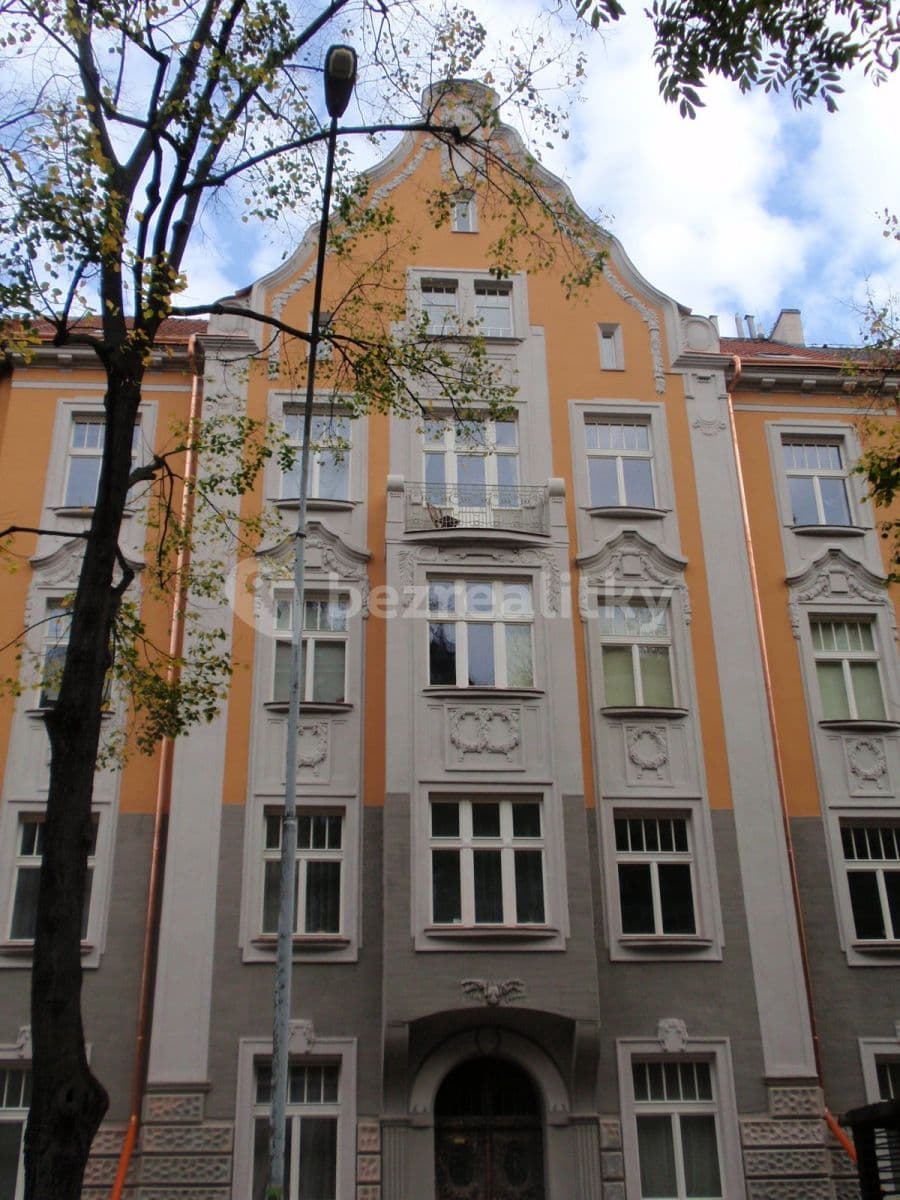 Prenájom bytu 2-izbový 45 m², Čechova, Praha, Praha Prenájom bytu 2-izbový 45 m², Čechova, Praha, Praha