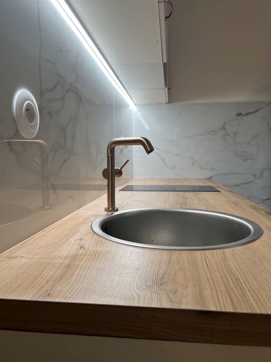 Prenájom bytu 1-izbový 23 m², Kralická, Praha, Praha Prenájom bytu 1-izbový 23 m², Kralická, Praha, Praha