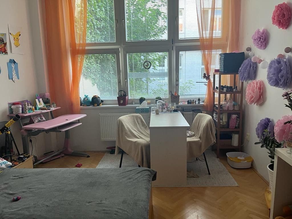 Prenájom bytu 2-izbový 74 m², Dolní náměstí, Olomouc, Olomoucký kraj Prenájom bytu 2-izbový 74 m², Dolní náměstí, Olomouc, Olomoucký kraj