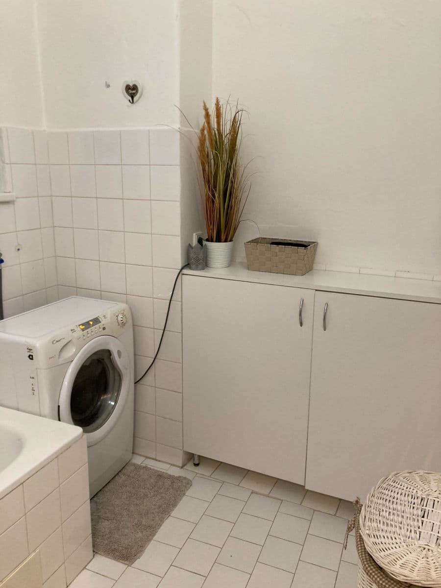 Prenájom bytu 2-izbový 74 m², Dolní náměstí, Olomouc, Olomoucký kraj Prenájom bytu 2-izbový 74 m², Dolní náměstí, Olomouc, Olomoucký kraj