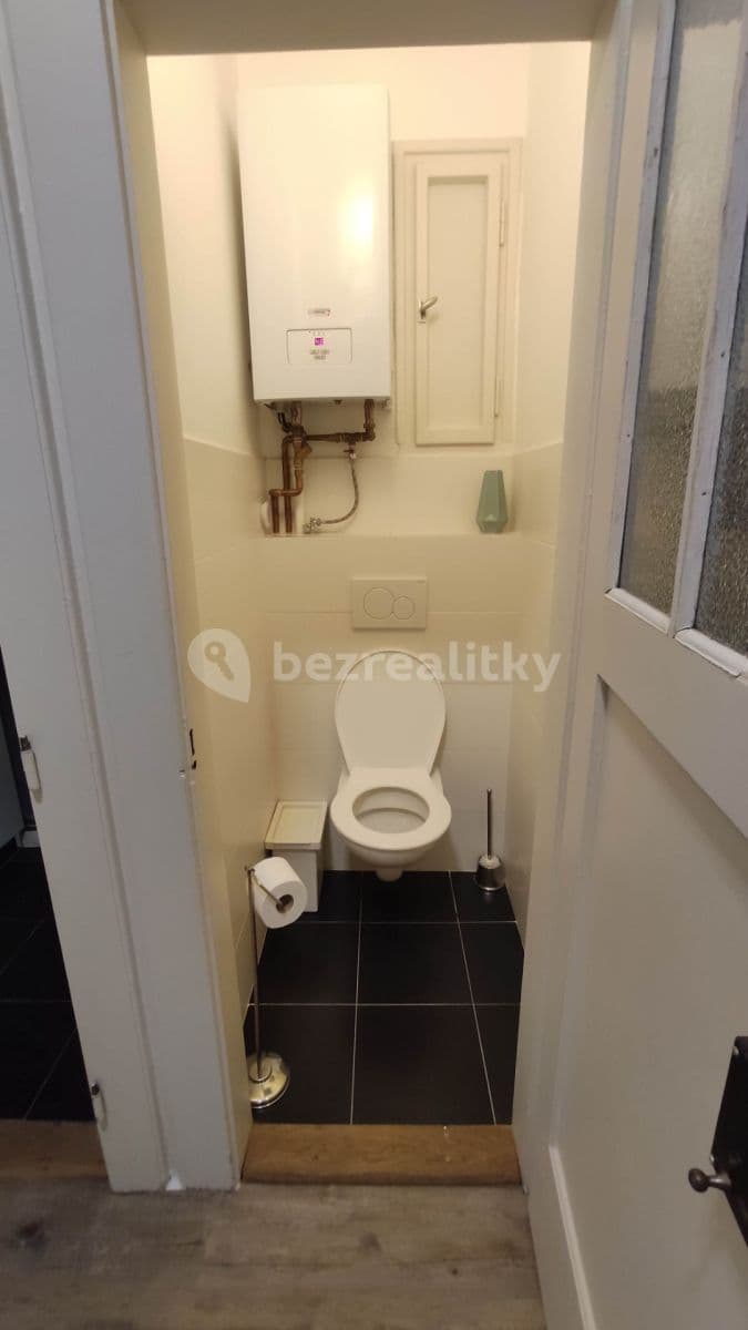 Prenájom bytu 2-izbový 50 m², Jeseniova, Praha, Praha Prenájom bytu 2-izbový 50 m², Jeseniova, Praha, Praha