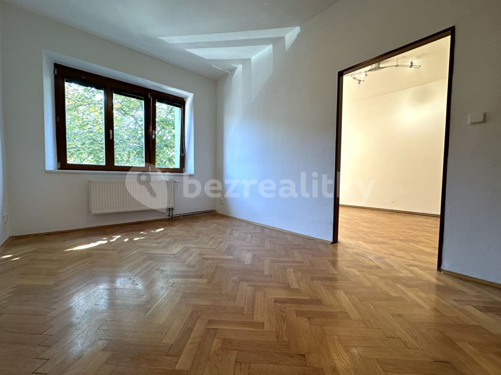 Prenájom bytu 3-izbový 65 m², Praha, Praha Prenájom bytu 3-izbový 65 m², Praha, Praha