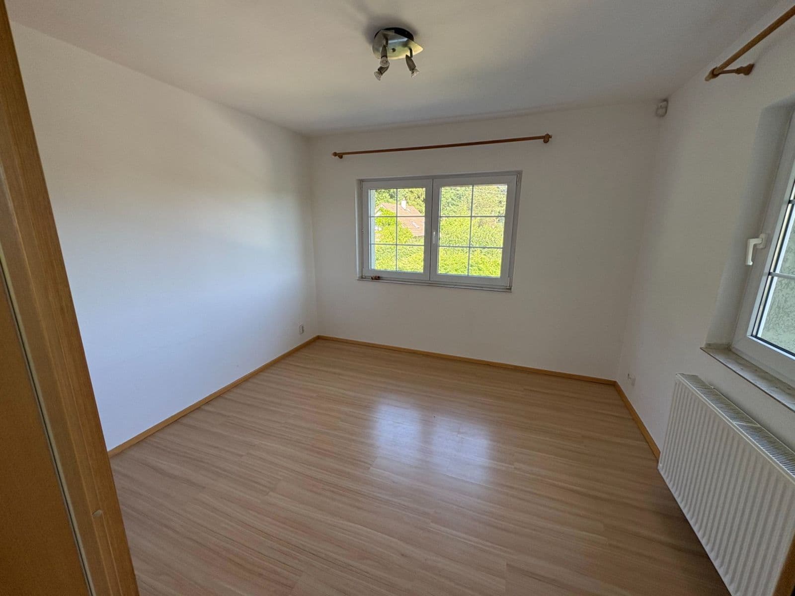 Prenájom bytu 3-izbový 47 m², Zájezdní, Mukařov, Středočeský kraj Prenájom bytu 3-izbový 47 m², Zájezdní, Mukařov, Středočeský kraj