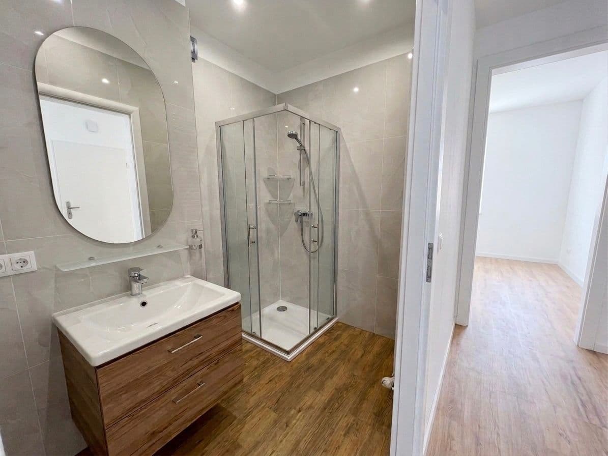 Prenájom bytu 3-izbový 98 m², Budějovická, Praha, Praha Prenájom bytu 3-izbový 98 m², Budějovická, Praha, Praha