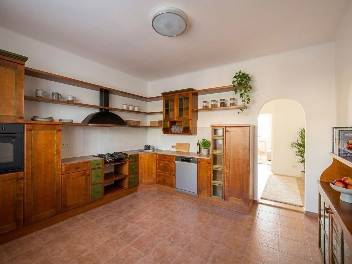 Prenájom bytu 3-izbový 98 m², Budějovická, Praha, Praha Prenájom bytu 3-izbový 98 m², Budějovická, Praha, Praha