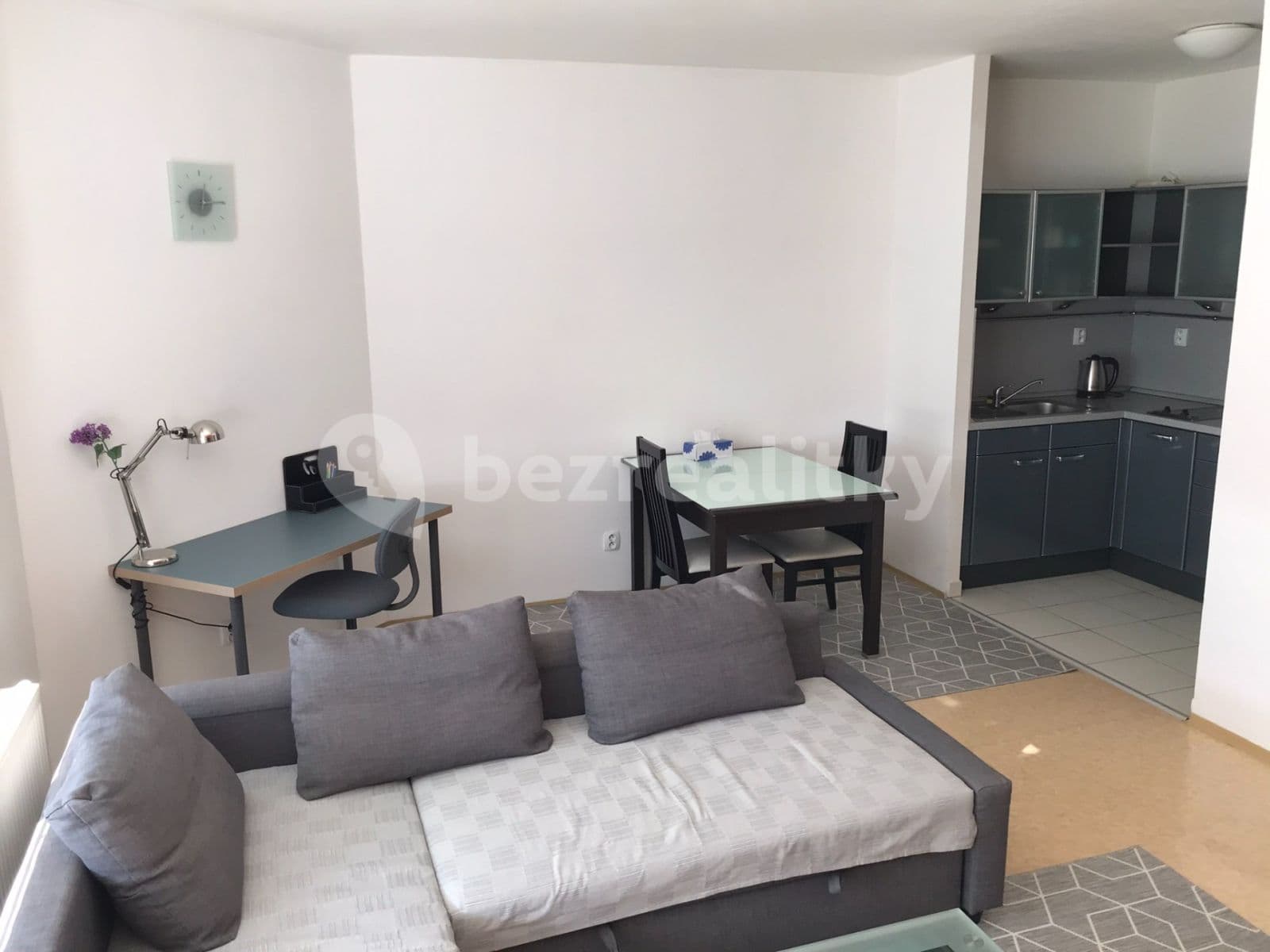 Prenájom bytu 1-izbový 36 m², Bělohorská, Brno, Jihomoravský kraj Prenájom bytu 1-izbový 36 m², Bělohorská, Brno, Jihomoravský kraj