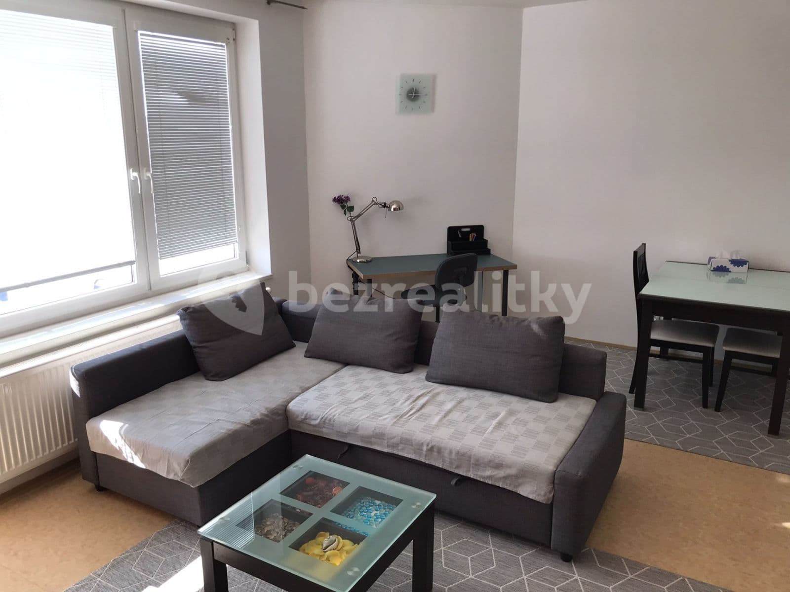 Prenájom bytu 1-izbový 36 m², Bělohorská, Brno, Jihomoravský kraj Prenájom bytu 1-izbový 36 m², Bělohorská, Brno, Jihomoravský kraj