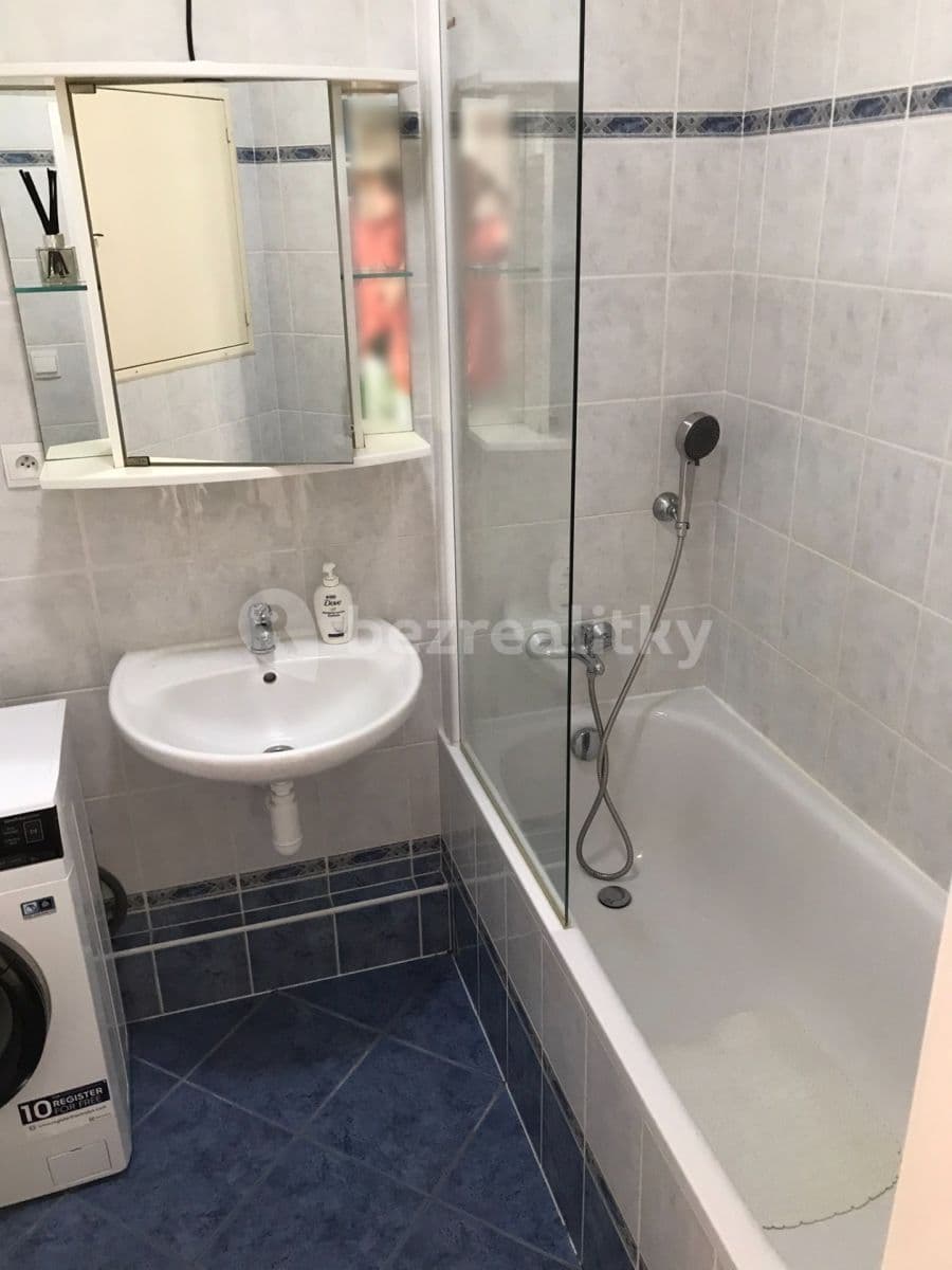 Prenájom bytu 1-izbový 36 m², Bělohorská, Brno, Jihomoravský kraj Prenájom bytu 1-izbový 36 m², Bělohorská, Brno, Jihomoravský kraj