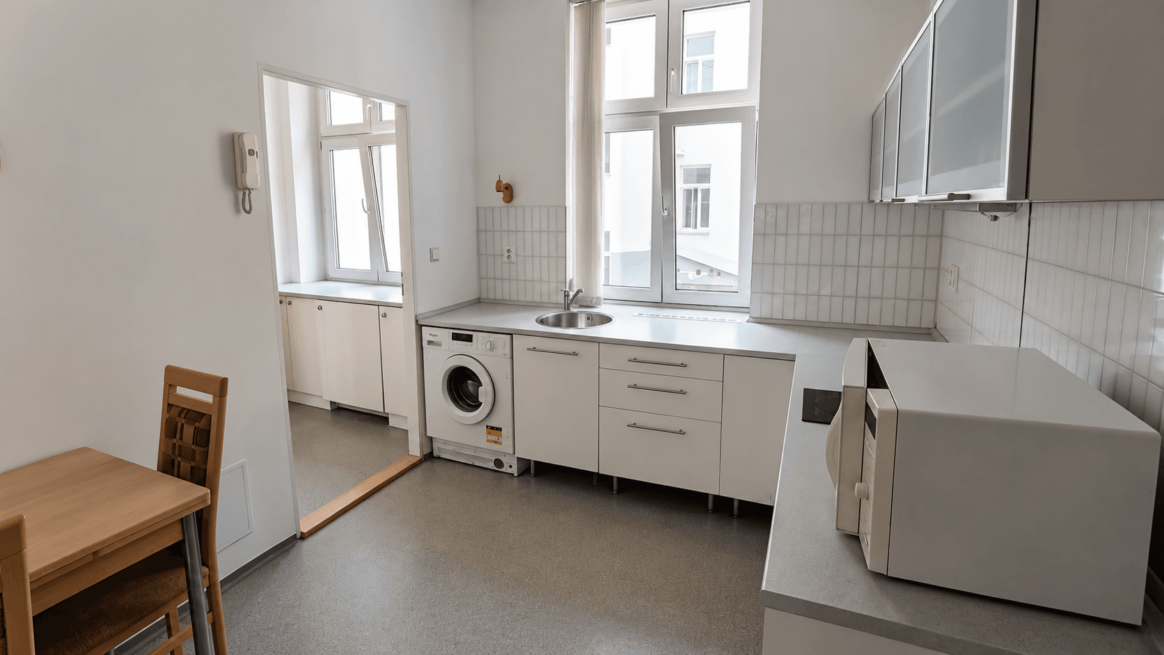 Prenájom bytu 1-izbový 34 m², Radlická, Praha, Praha Prenájom bytu 1-izbový 34 m², Radlická, Praha, Praha