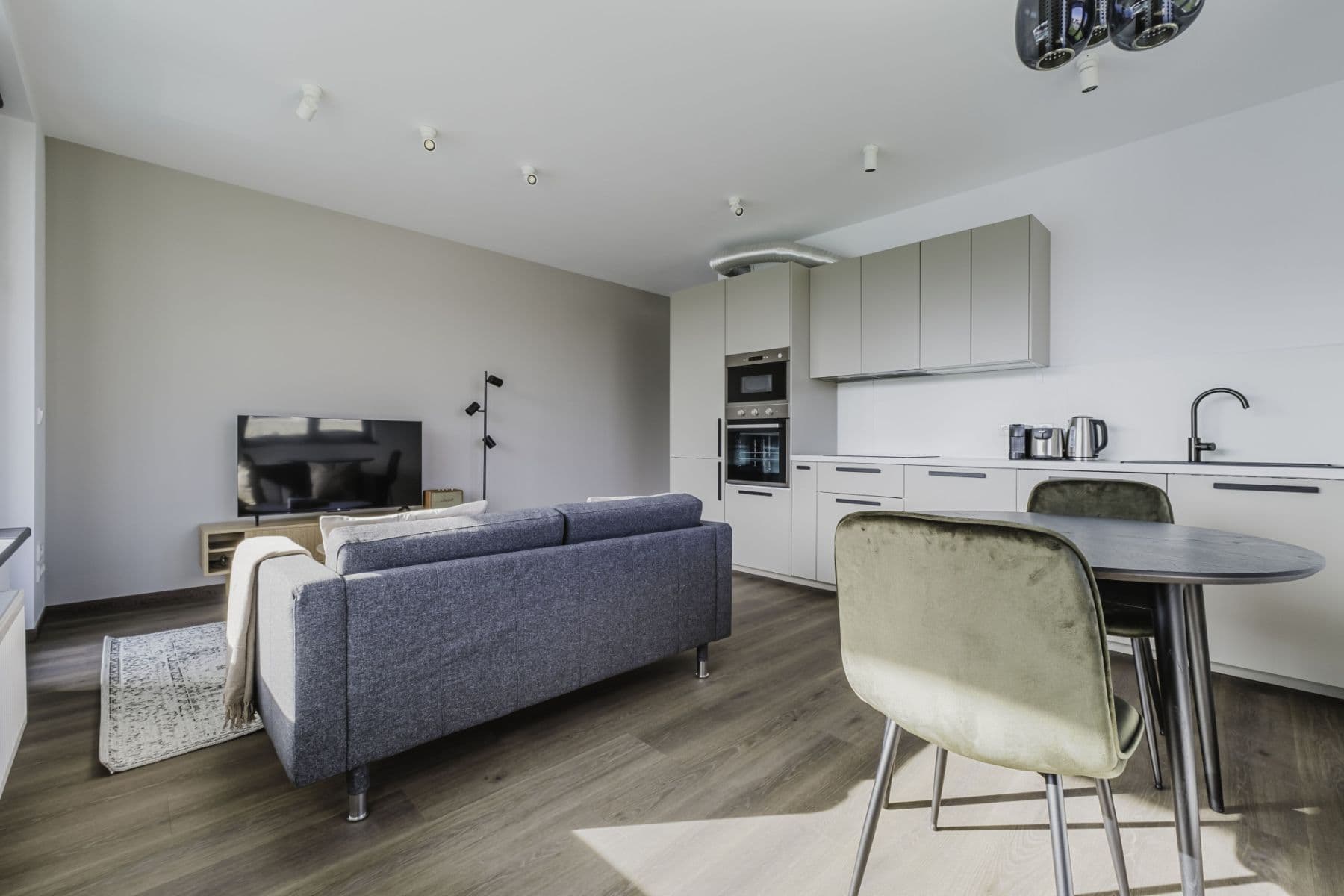 Prenájom bytu 51 m², Olgy Havlové, Praha, Praha Prenájom bytu 51 m², Olgy Havlové, Praha, Praha