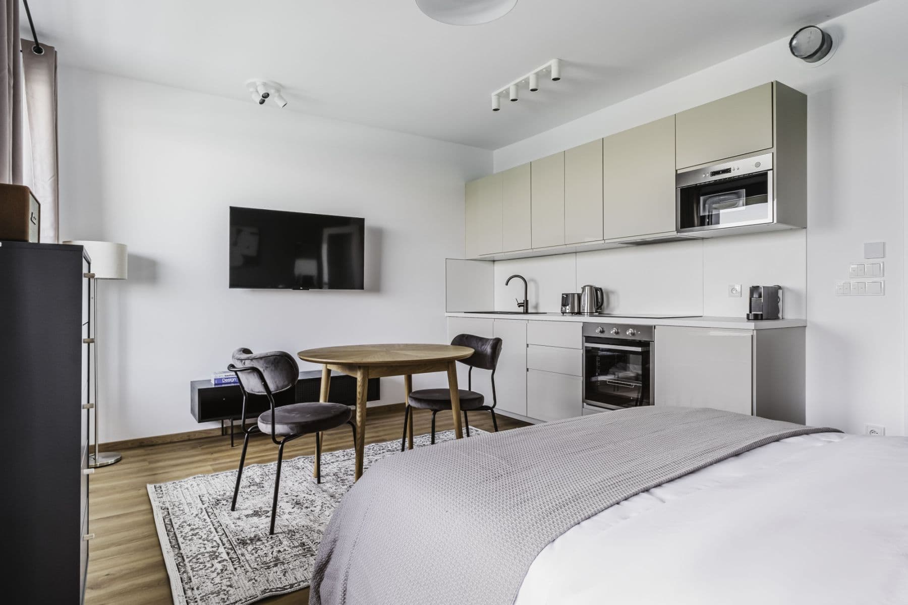 Prenájom bytu 32 m², Olgy Havlové, Praha, Praha Prenájom bytu 32 m², Olgy Havlové, Praha, Praha