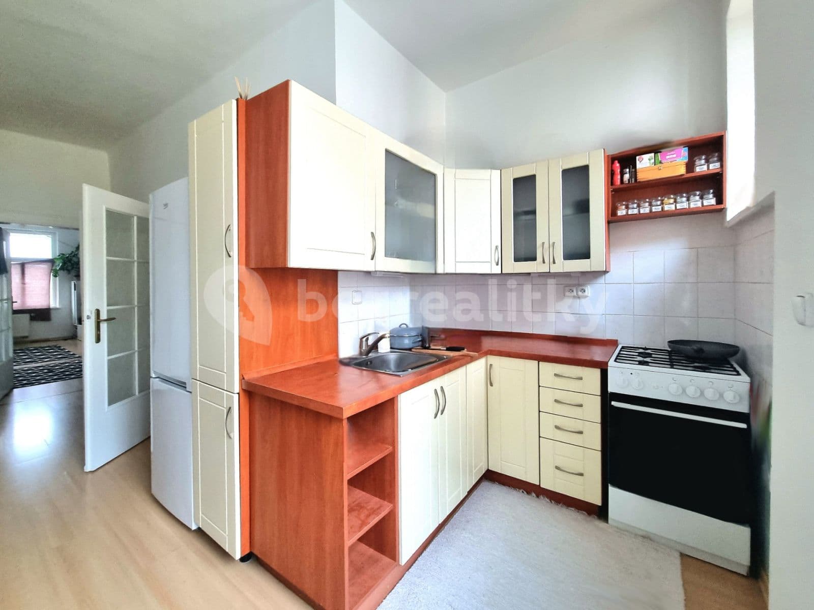 Prenájom bytu 2-izbový 45 m², Žitomírská, Praha, Praha Prenájom bytu 2-izbový 45 m², Žitomírská, Praha, Praha