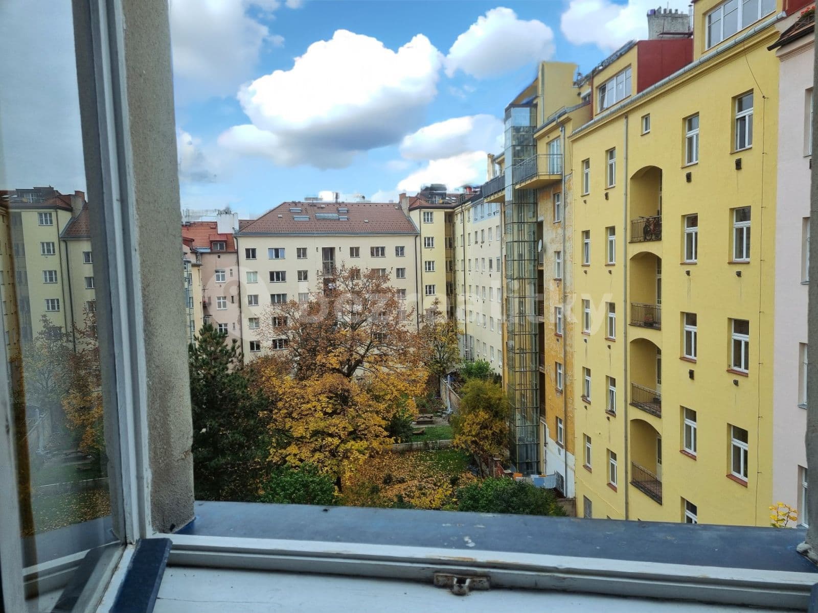 Prenájom bytu 2-izbový 45 m², Žitomírská, Praha, Praha Prenájom bytu 2-izbový 45 m², Žitomírská, Praha, Praha