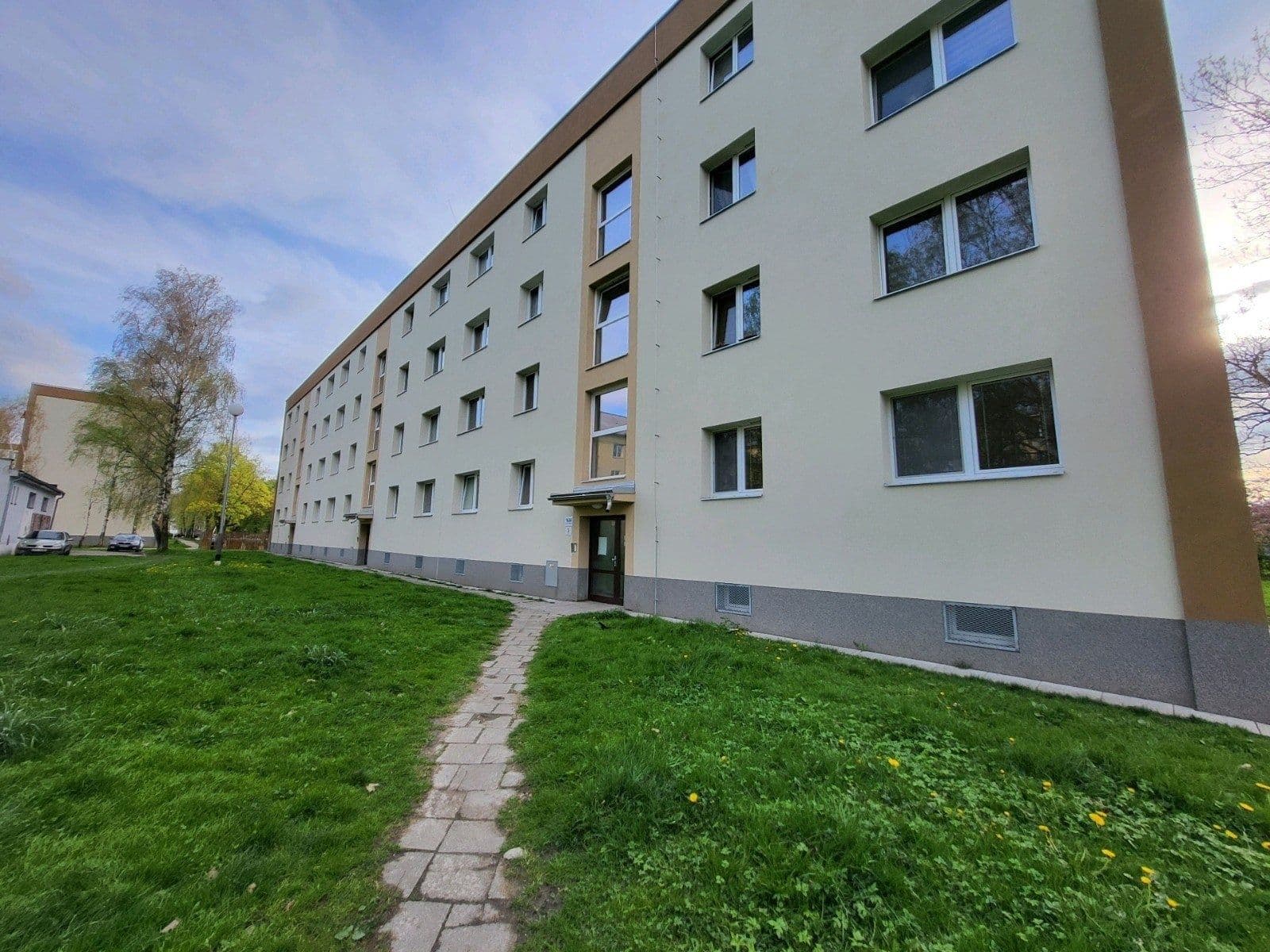 Prenájom bytu 2-izbový 54 m², Janského, Karviná, Moravskoslezský kraj Prenájom bytu 2-izbový 54 m², Janského, Karviná, Moravskoslezský kraj