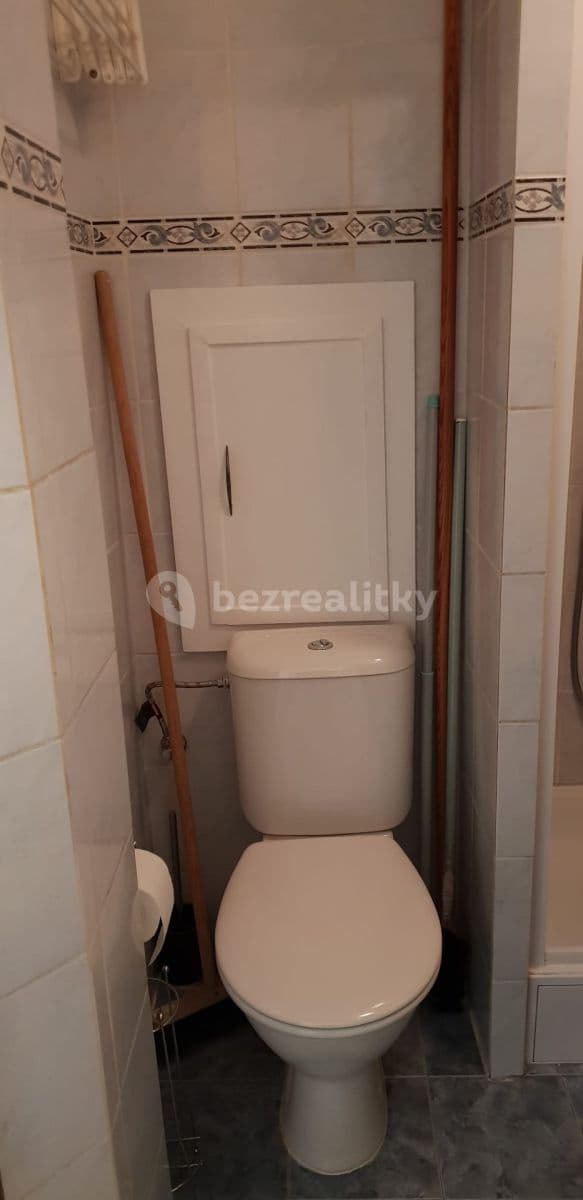 Prenájom bytu 1-izbový 20 m², Edvarda Beneše, Příbram, Středočeský kraj Prenájom bytu 1-izbový 20 m², Edvarda Beneše, Příbram, Středočeský kraj