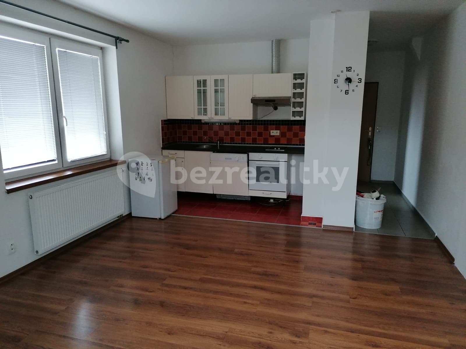 Prenájom bytu 1-izbový 35 m², Ringhofferova, Velké Popovice, Středočeský kraj Prenájom bytu 1-izbový 35 m², Ringhofferova, Velké Popovice, Středočeský kraj
