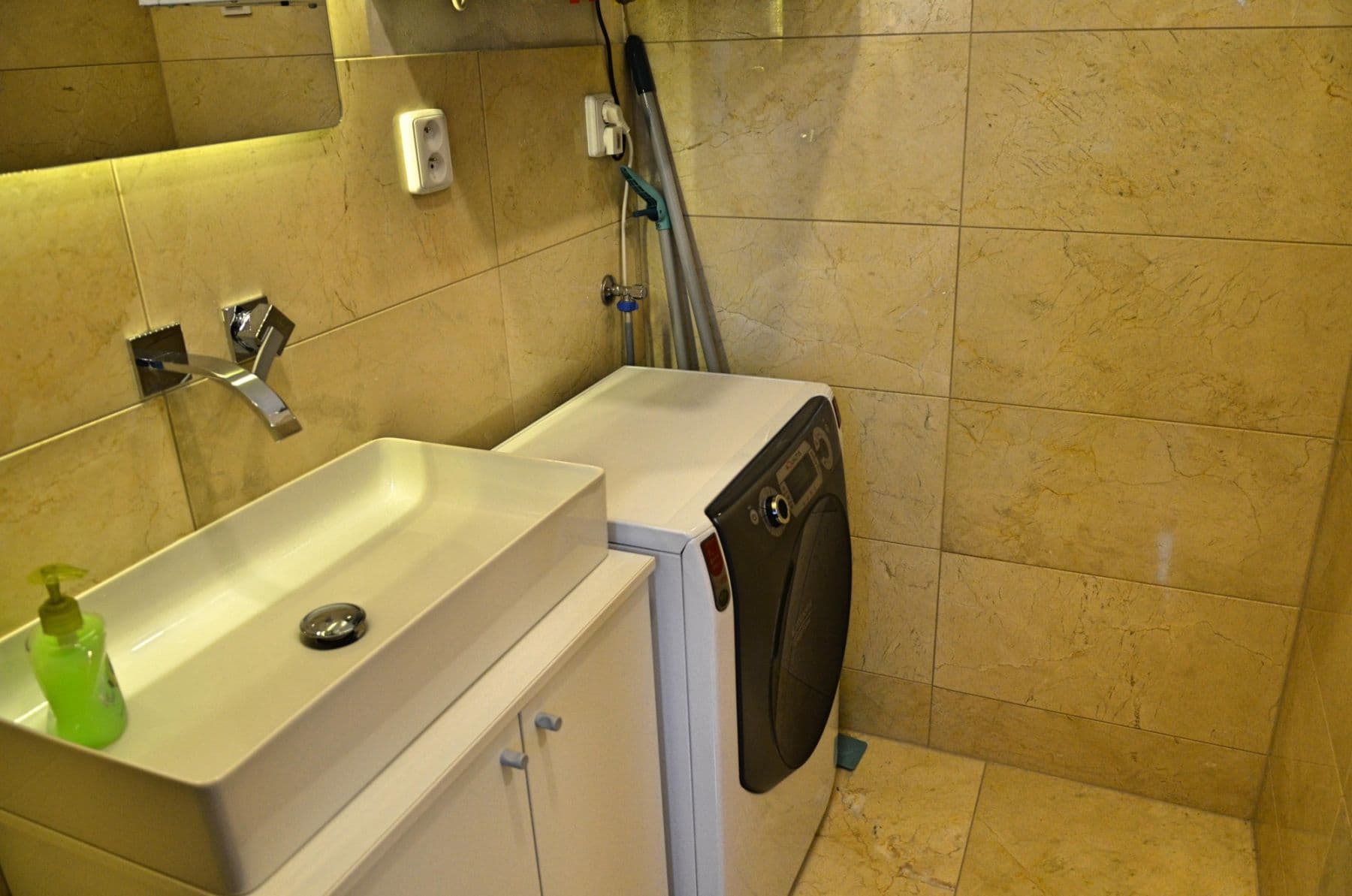 Prenájom bytu 107 m², Pionýrská, Brno, Jihomoravský kraj Prenájom bytu 107 m², Pionýrská, Brno, Jihomoravský kraj