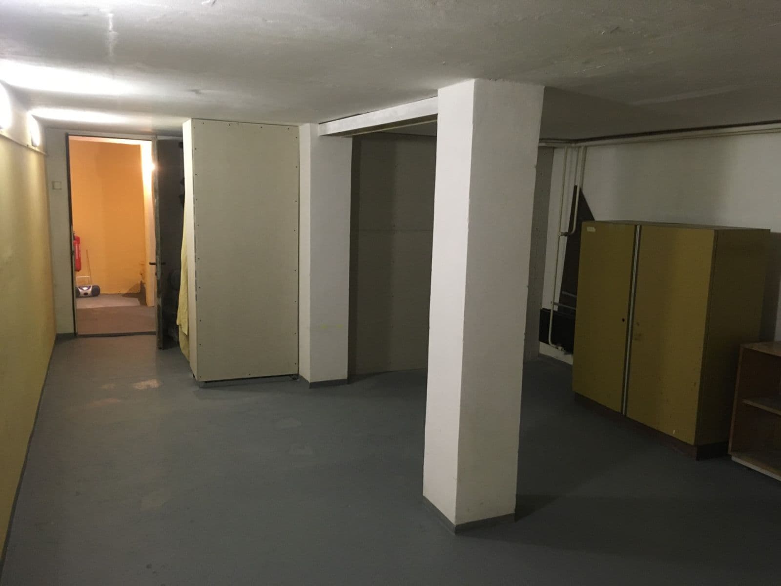 Prenájom nebytového priestoru 234 m², 28. října, Kladno, Středočeský kraj Prenájom nebytového priestoru 234 m², 28. října, Kladno, Středočeský kraj