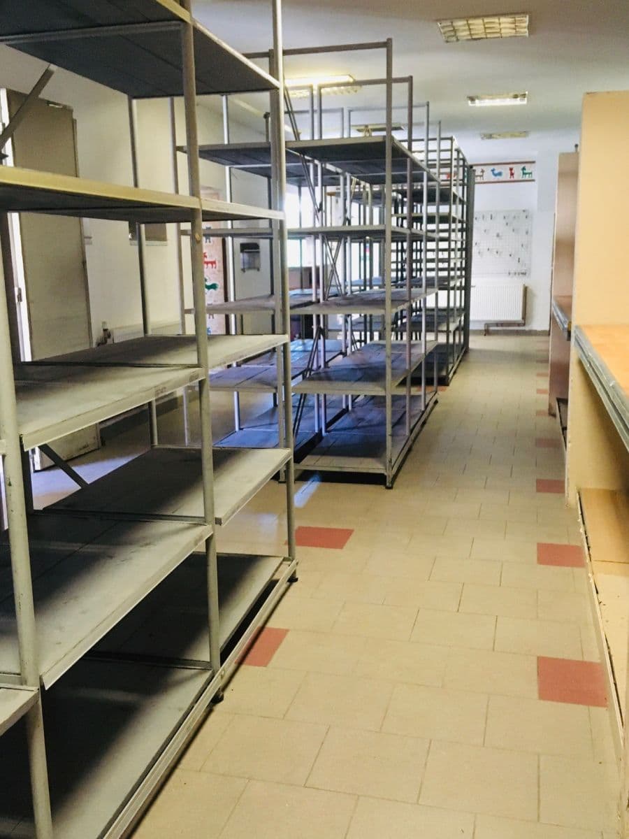 Prenájom nebytového priestoru 234 m², 28. října, Kladno, Středočeský kraj Prenájom nebytového priestoru 234 m², 28. října, Kladno, Středočeský kraj