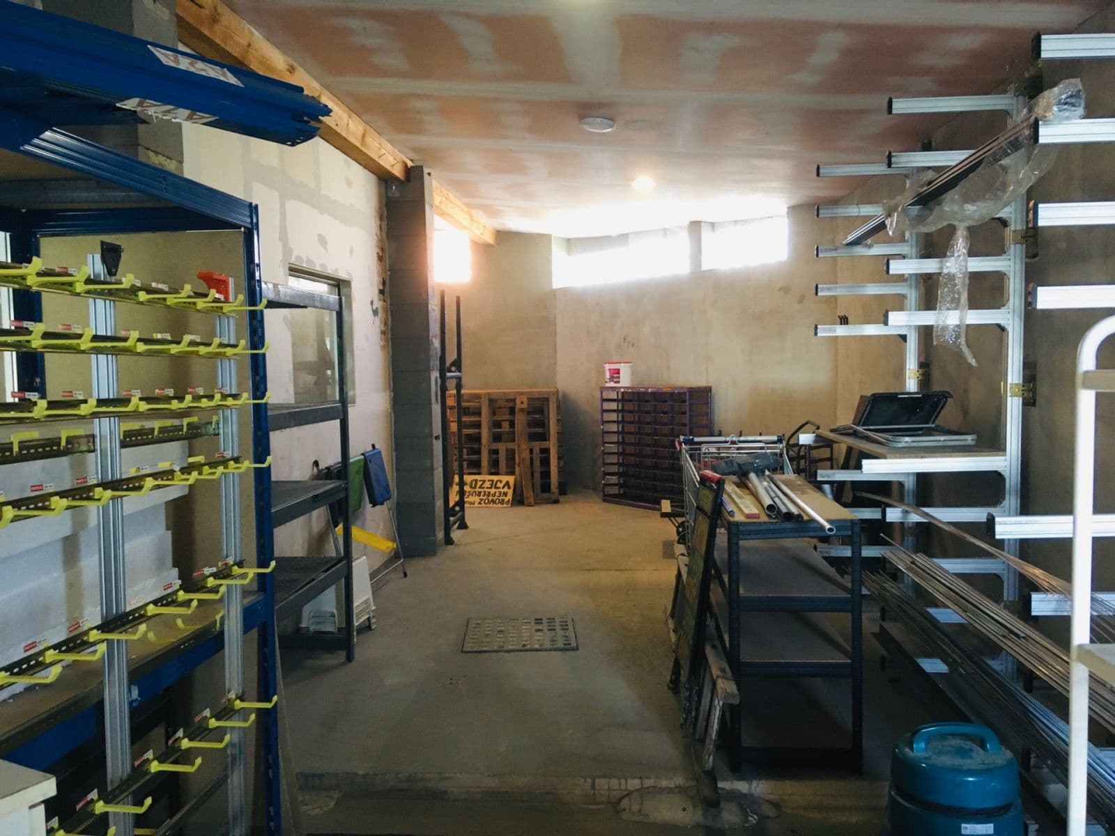Prenájom nebytového priestoru 234 m², 28. října, Kladno, Středočeský kraj Prenájom nebytového priestoru 234 m², 28. října, Kladno, Středočeský kraj