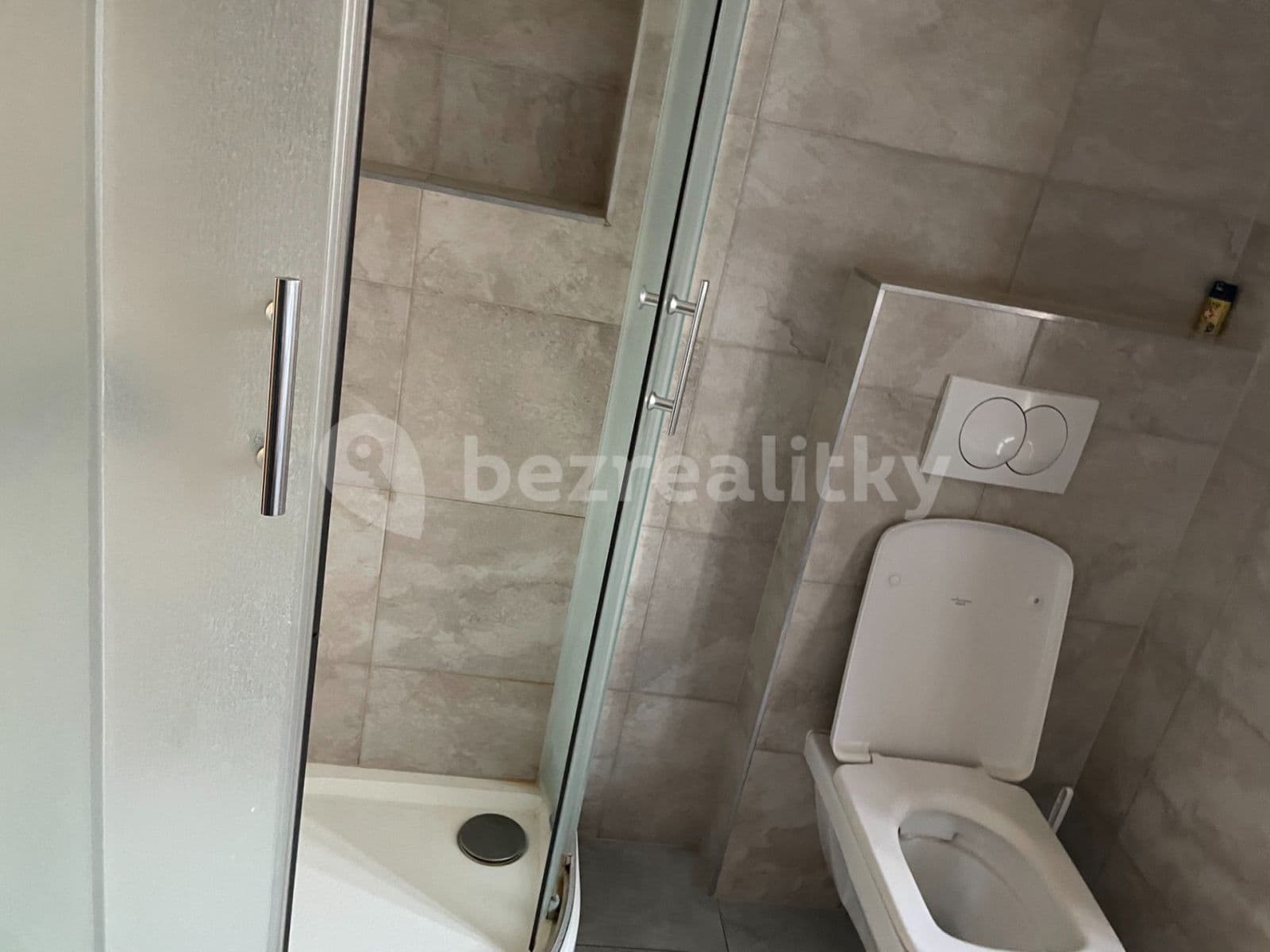 Prenájom bytu 2-izbový 50 m², Sušilovo náměstí, Rousínov, Jihomoravský kraj Prenájom bytu 2-izbový 50 m², Sušilovo náměstí, Rousínov, Jihomoravský kraj