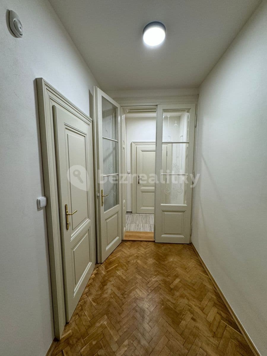 Prenájom bytu 2-izbový 56 m², Jungmannova, Praha, Praha Prenájom bytu 2-izbový 56 m², Jungmannova, Praha, Praha
