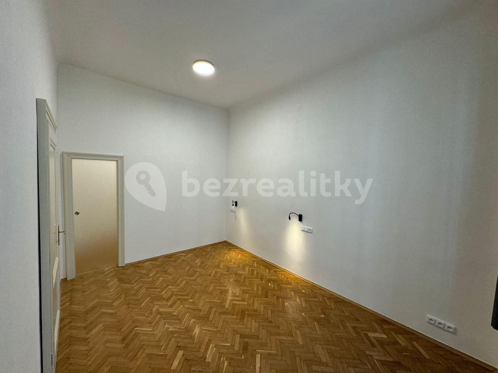 Prenájom bytu 2-izbový 56 m², Jungmannova, Praha, Praha Prenájom bytu 2-izbový 56 m², Jungmannova, Praha, Praha