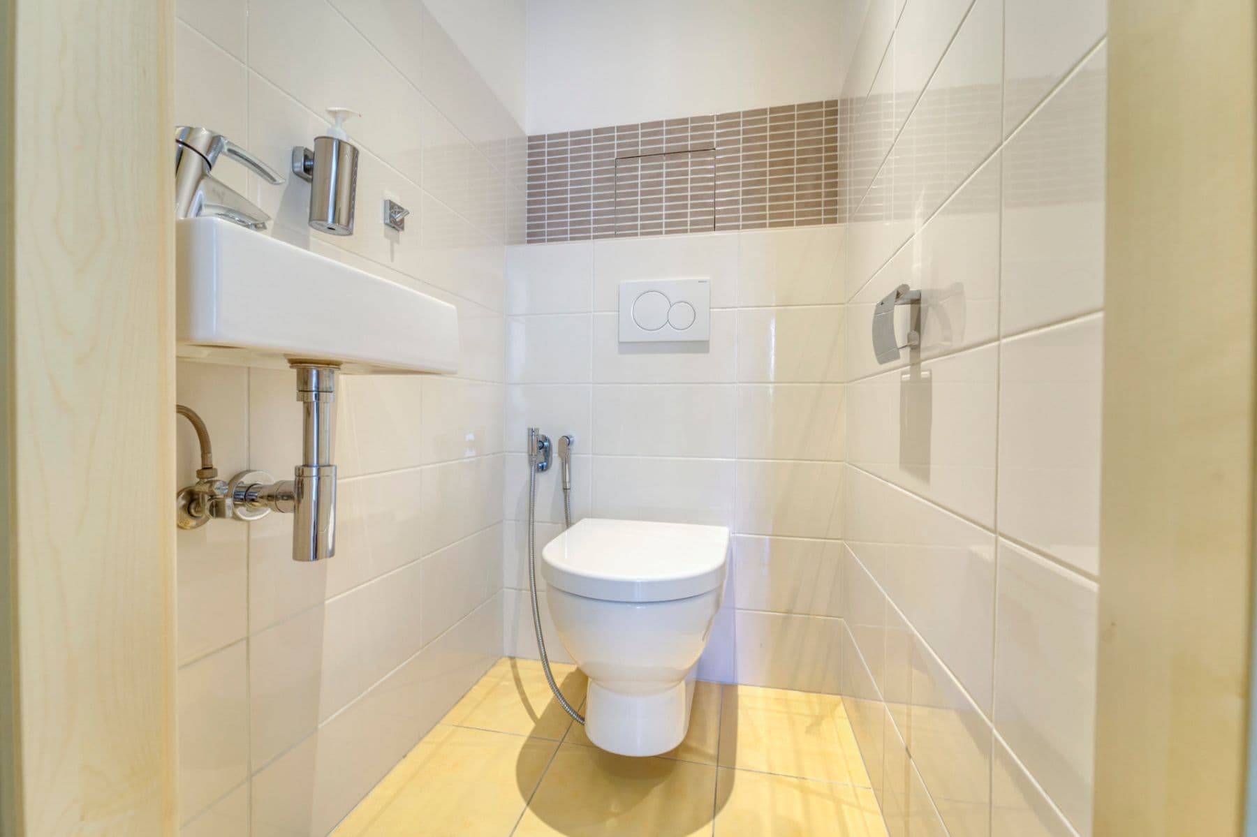 Predaj bytu 3-izbový 75 m², Přecechtělova, Praha, Praha Predaj bytu 3-izbový 75 m², Přecechtělova, Praha, Praha