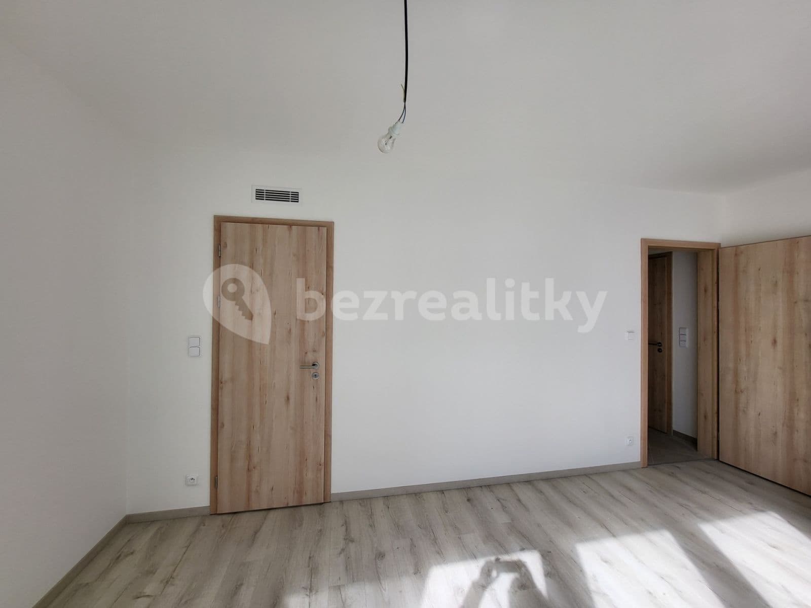 Prenájom bytu 1-izbový 33 m², Thomasova, Praha, Praha Prenájom bytu 1-izbový 33 m², Thomasova, Praha, Praha