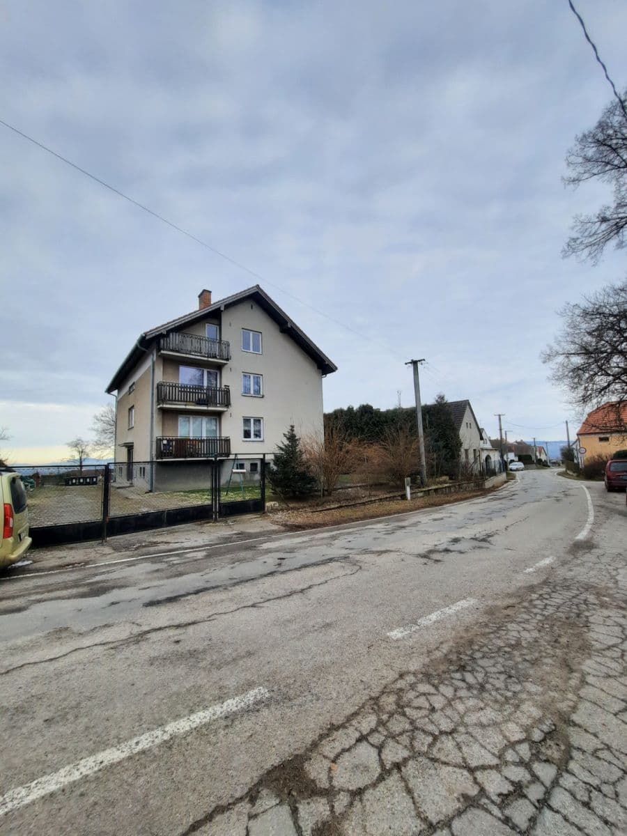 Prenájom bytu 2-izbový 50 m², Střížov, Jihočeský kraj Prenájom bytu 2-izbový 50 m², Střížov, Jihočeský kraj