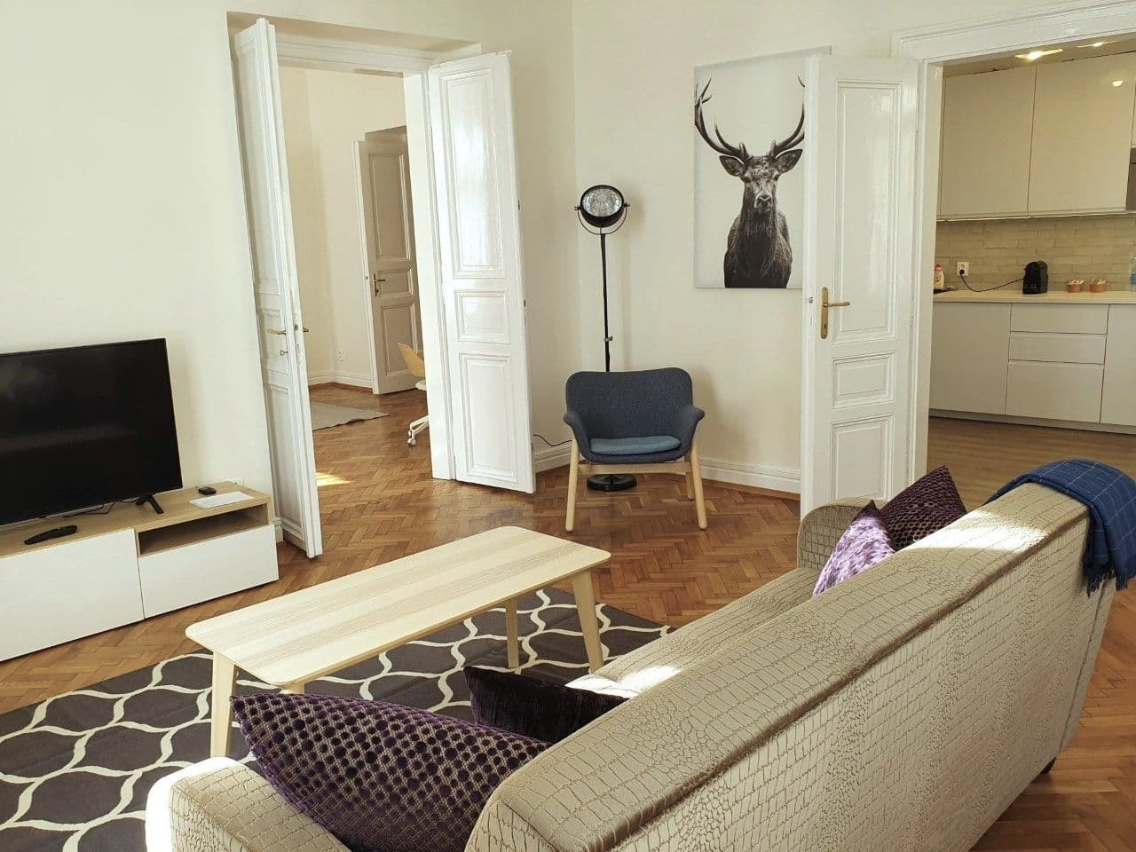 Prenájom bytu 110 m², Mánesova, Praha, Praha Prenájom bytu 110 m², Mánesova, Praha, Praha