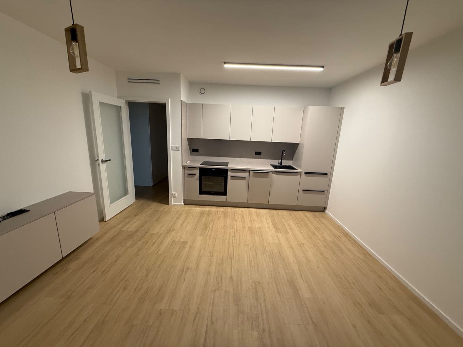 Prenájom bytu 2-izbový 49 m², Hábova, Praha, Praha Prenájom bytu 2-izbový 49 m², Hábova, Praha, Praha