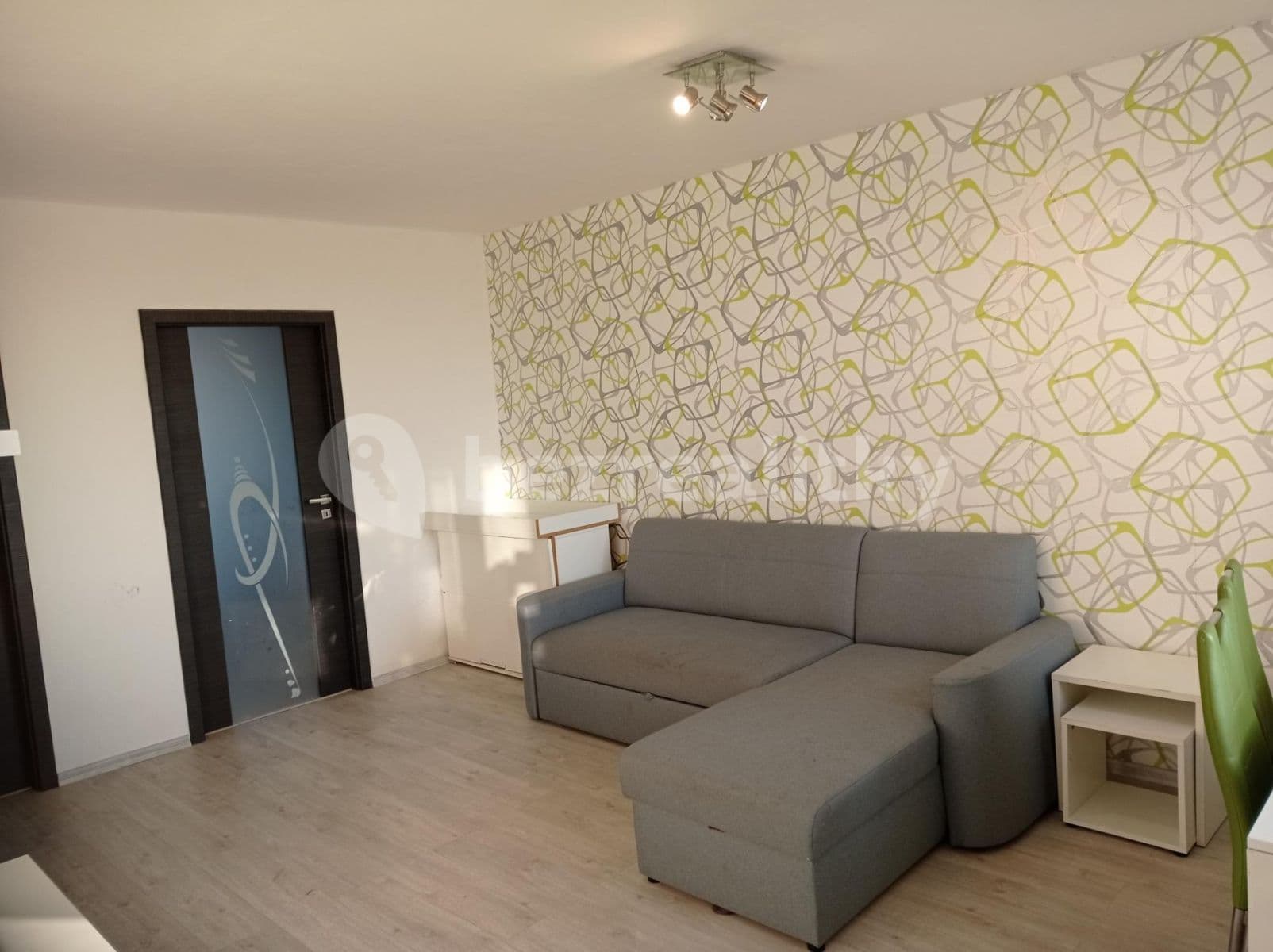 Prenájom bytu 3-izbový 66 m², Smetanovo nábřeží, Hradec Králové, Královéhradecký kraj Prenájom bytu 3-izbový 66 m², Smetanovo nábřeží, Hradec Králové, Královéhradecký kraj