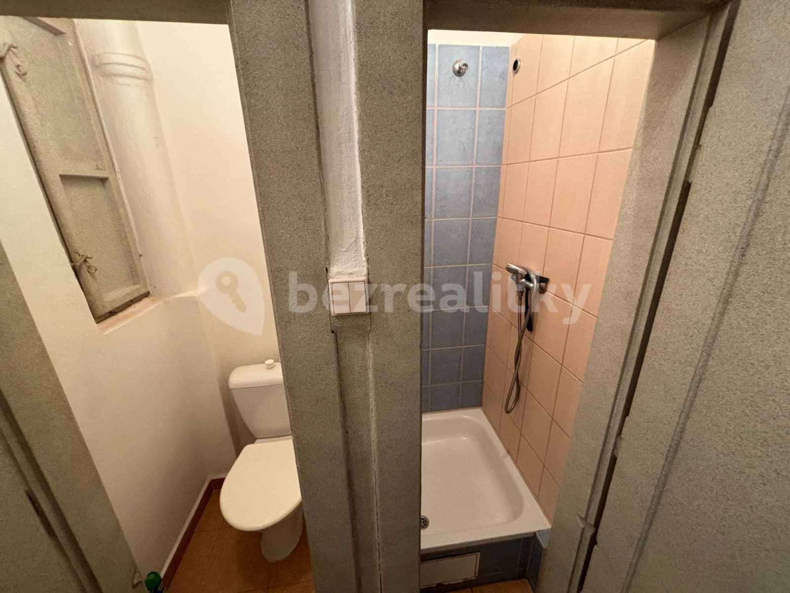 Prenájom bytu 1-izbový 25 m², Za Poštou, Praha, Praha Prenájom bytu 1-izbový 25 m², Za Poštou, Praha, Praha