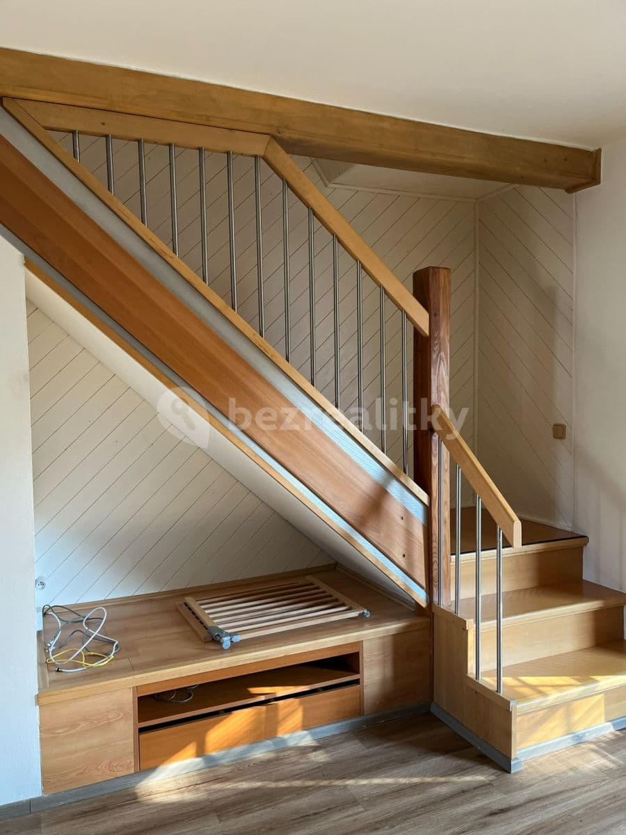Prenájom domu 100 m², pozemok 170 m², Pod Vrbou, Sezimovo Ústí, Jihočeský kraj Prenájom domu 100 m², pozemok 170 m², Pod Vrbou, Sezimovo Ústí, Jihočeský kraj