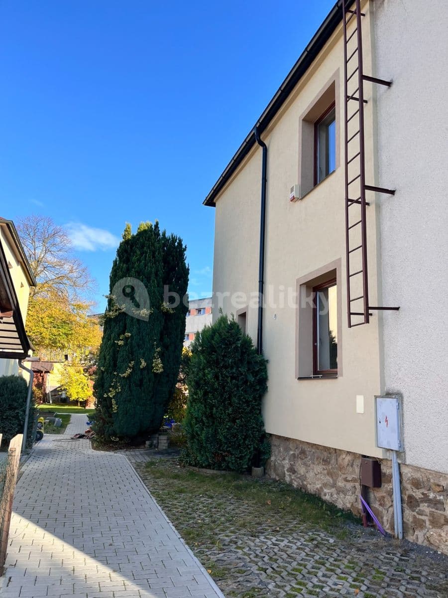 Prenájom domu 100 m², pozemok 170 m², Pod Vrbou, Sezimovo Ústí, Jihočeský kraj Prenájom domu 100 m², pozemok 170 m², Pod Vrbou, Sezimovo Ústí, Jihočeský kraj