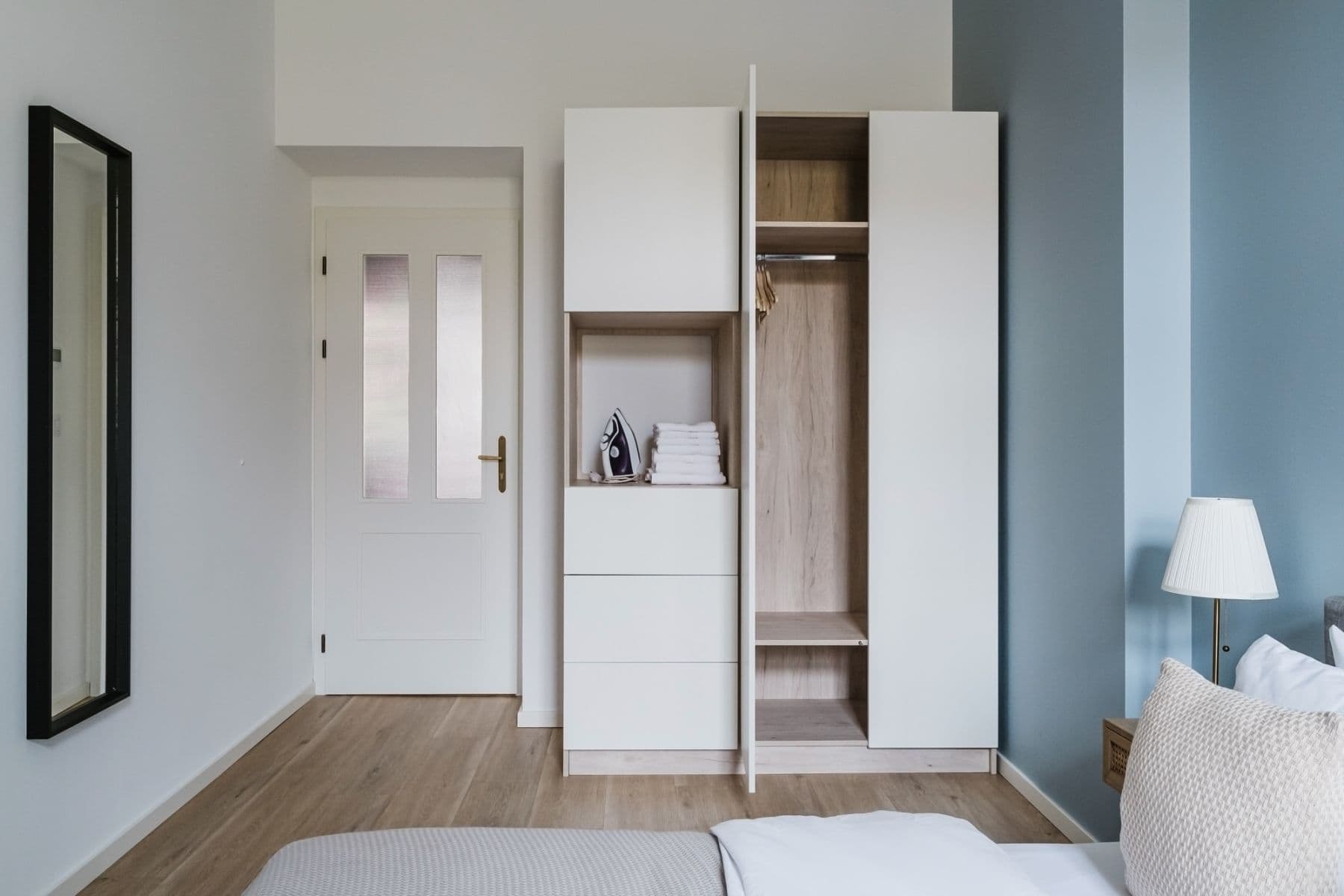 Prenájom bytu 84 m², Chodská, Praha, Praha Prenájom bytu 84 m², Chodská, Praha, Praha