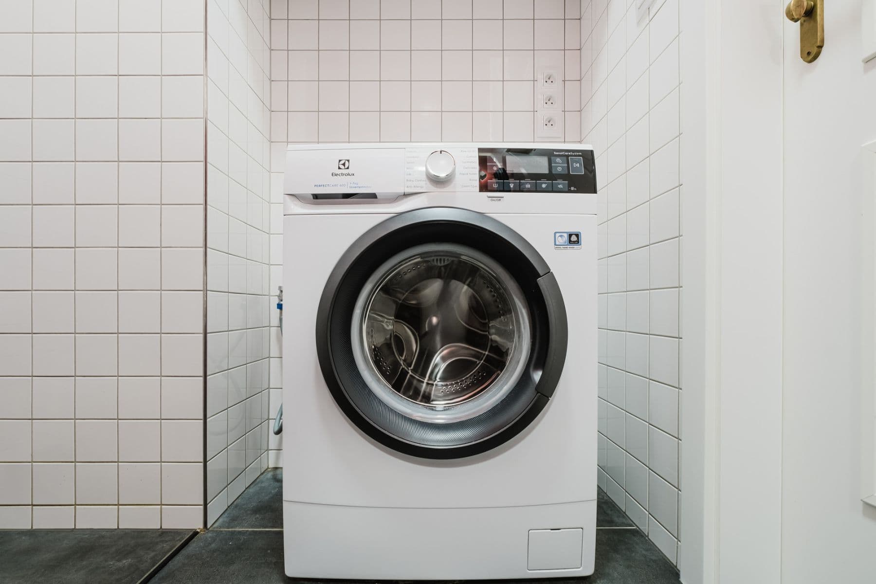 Prenájom bytu 84 m², Chodská, Praha, Praha Prenájom bytu 84 m², Chodská, Praha, Praha