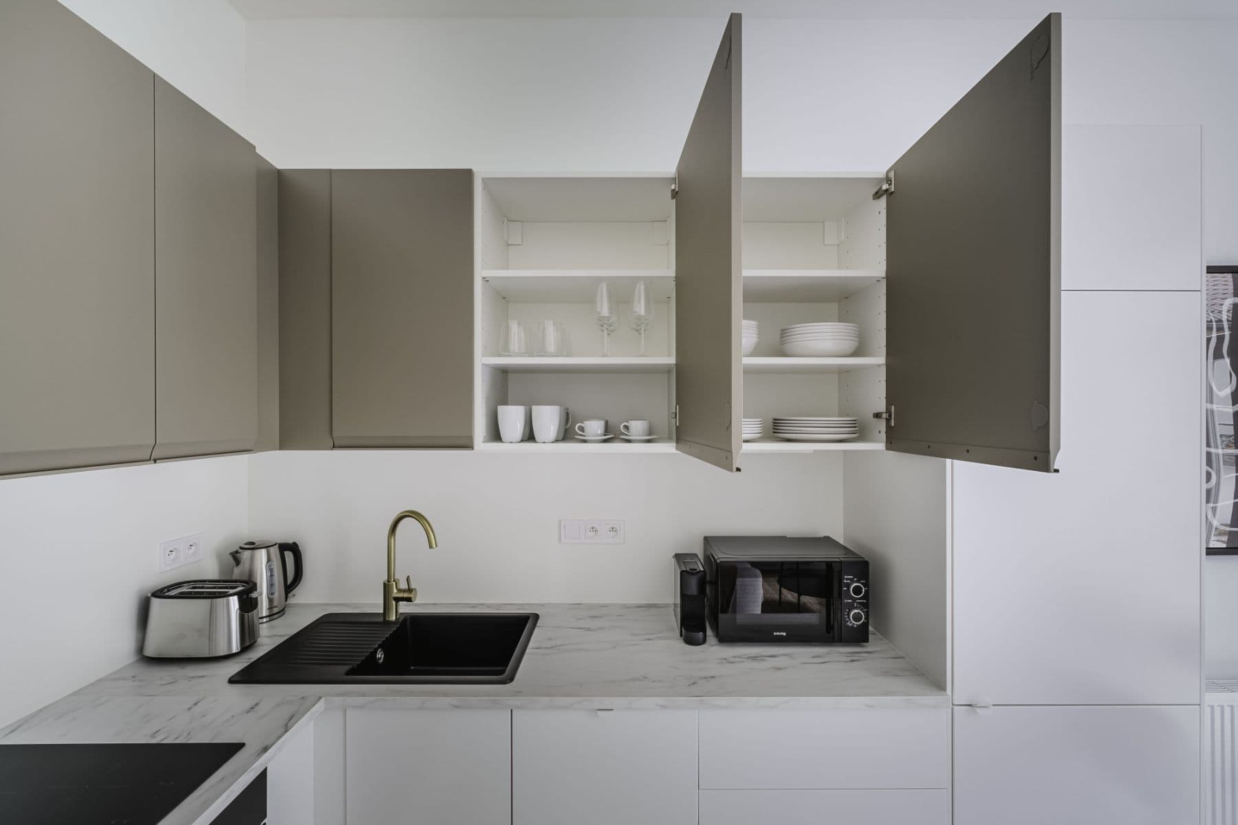 Prenájom bytu 47 m², Rostovská, Praha, Praha Prenájom bytu 47 m², Rostovská, Praha, Praha