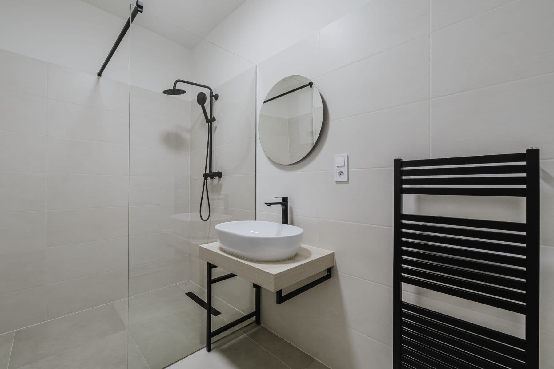 Prenájom bytu 47 m², Rostovská, Praha, Praha Prenájom bytu 47 m², Rostovská, Praha, Praha