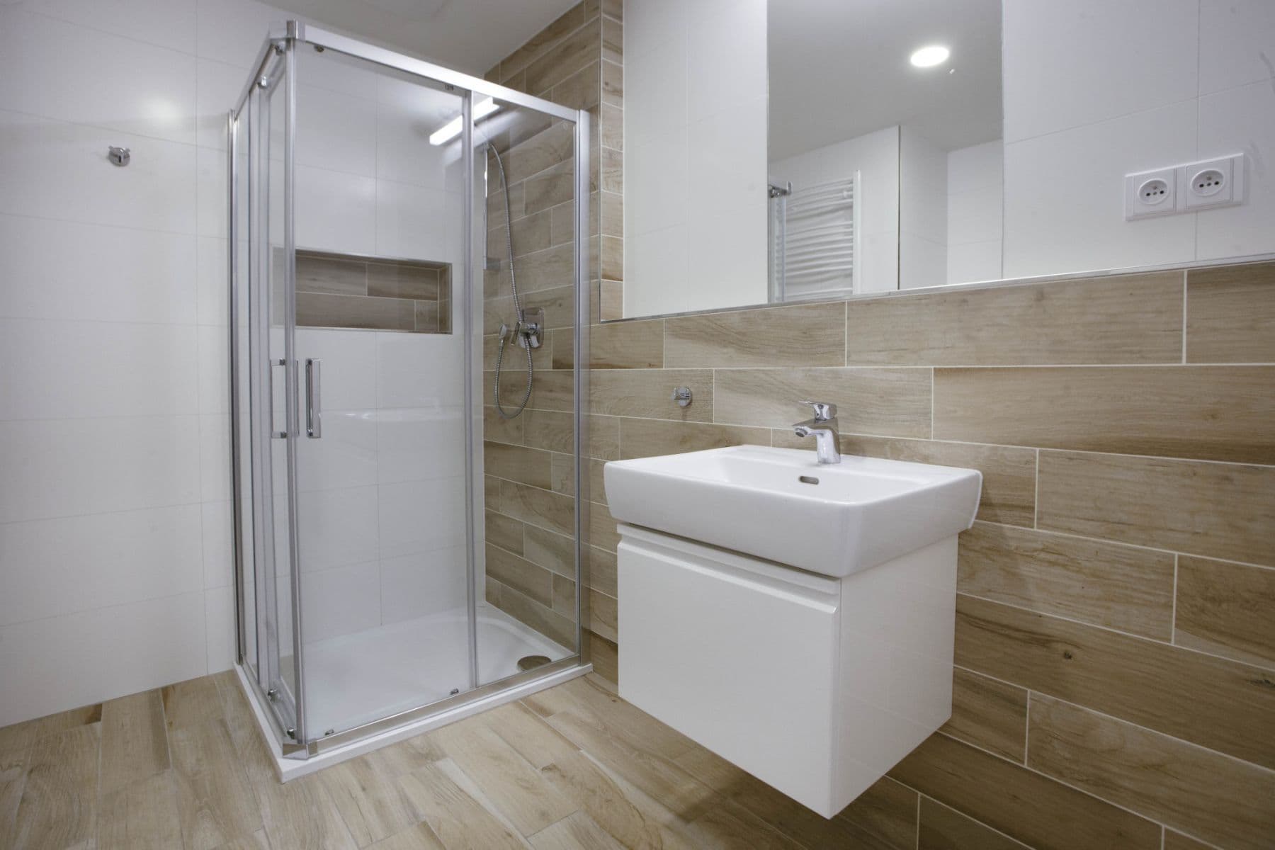 Prenájom bytu 61 m², Vrbenského, Praha, Praha Prenájom bytu 61 m², Vrbenského, Praha, Praha