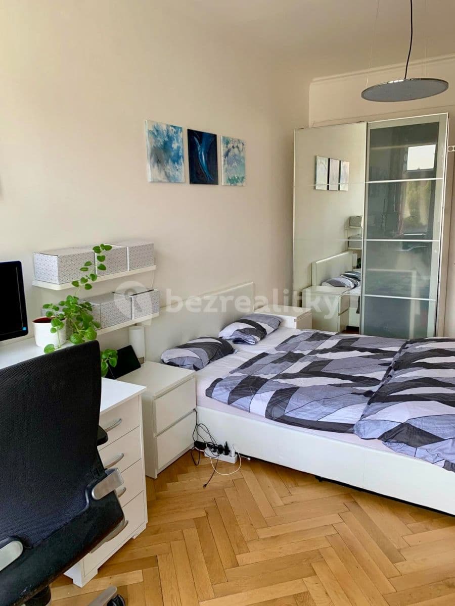 Prenájom bytu 2-izbový 81 m², Zelená, Praha, Praha Prenájom bytu 2-izbový 81 m², Zelená, Praha, Praha