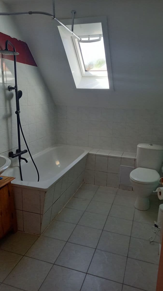 Prenájom bytu 3-izbový 65 m², Lánov, Královéhradecký kraj Prenájom bytu 3-izbový 65 m², Lánov, Královéhradecký kraj