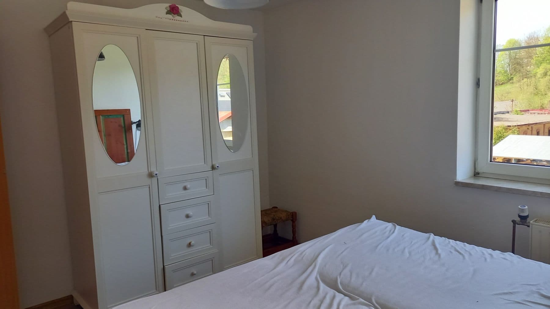 Prenájom bytu 3-izbový 65 m², Lánov, Královéhradecký kraj Prenájom bytu 3-izbový 65 m², Lánov, Královéhradecký kraj