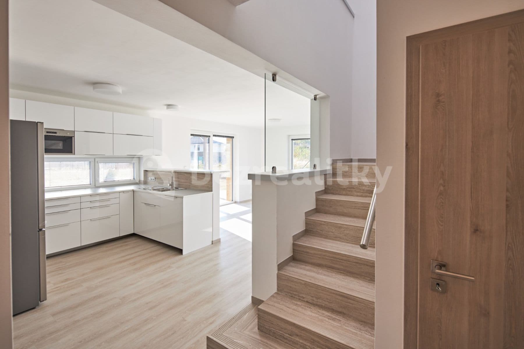 Prenájom domu 120 m², pozemok 302 m², Červánková, Černošice, Středočeský kraj Prenájom domu 120 m², pozemok 302 m², Červánková, Černošice, Středočeský kraj