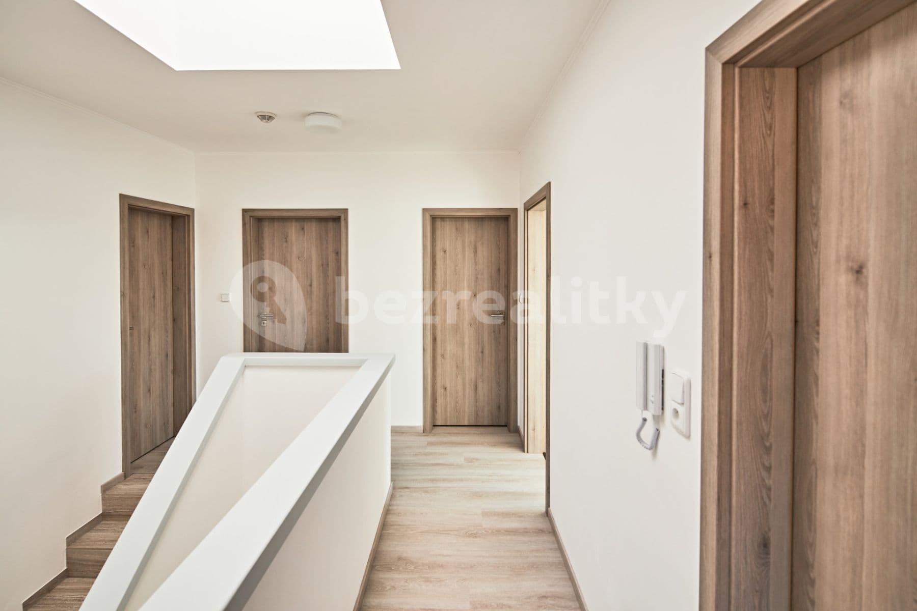Prenájom domu 120 m², pozemok 302 m², Červánková, Černošice, Středočeský kraj Prenájom domu 120 m², pozemok 302 m², Červánková, Černošice, Středočeský kraj