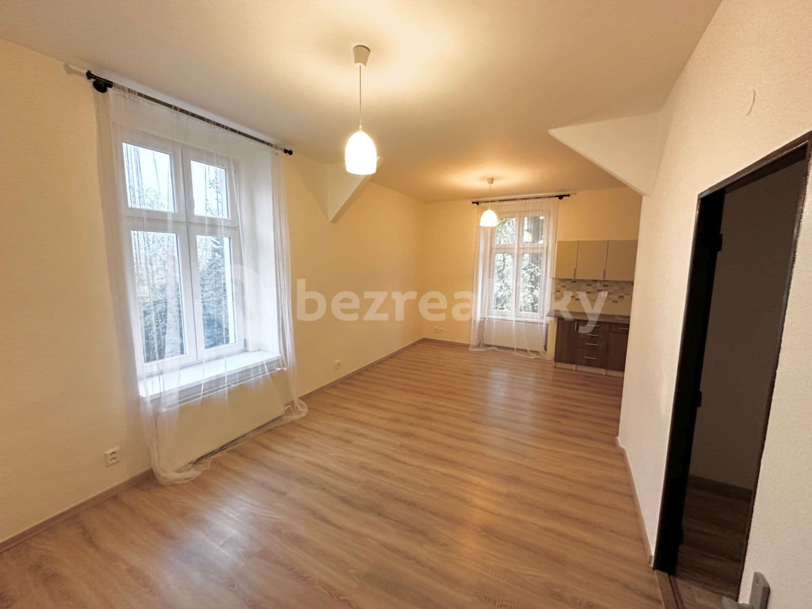 Prenájom bytu 2-izbový 49 m², Huťská, Kladno, Středočeský kraj Prenájom bytu 2-izbový 49 m², Huťská, Kladno, Středočeský kraj