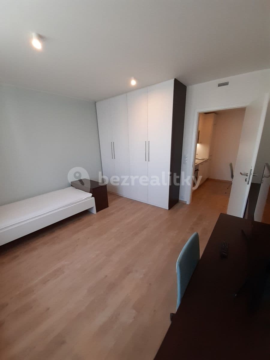 Prenájom bytu 2-izbový 42 m², Mukařovského, Praha, Praha Prenájom bytu 2-izbový 42 m², Mukařovského, Praha, Praha