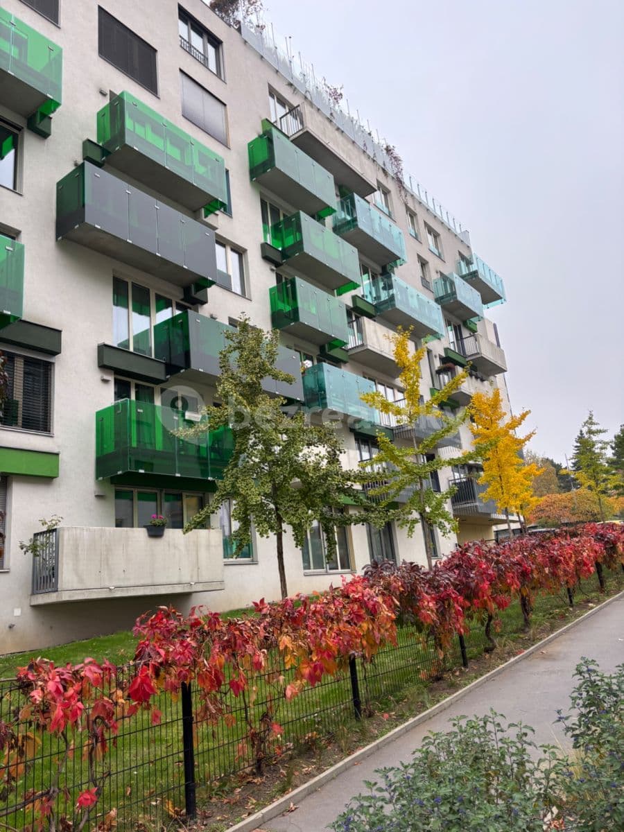 Prenájom bytu 1-izbový 32 m², Archangelská, Praha, Praha Prenájom bytu 1-izbový 32 m², Archangelská, Praha, Praha